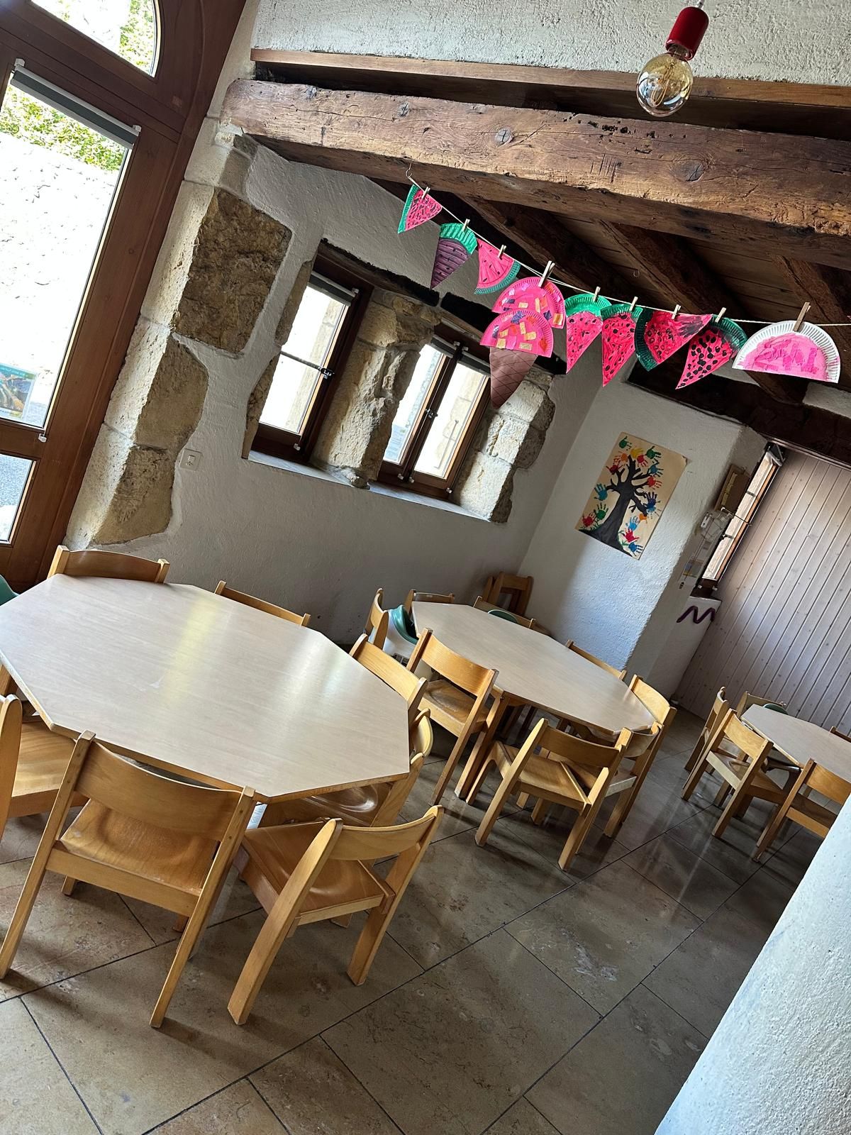 Espace de jeu libre de la crèche à Bevaix